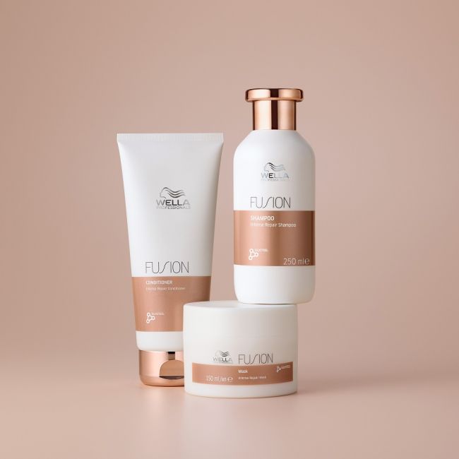 WELLA PROFESSIONALS FUSION INTENSE REPAIR plaukų šampūnas, 50 ml