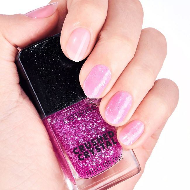 CATRICE CRUSHED CRYSTAL EFFECT TOP COAT viršutinis nagų lako sluoksnis, 10,5 ml