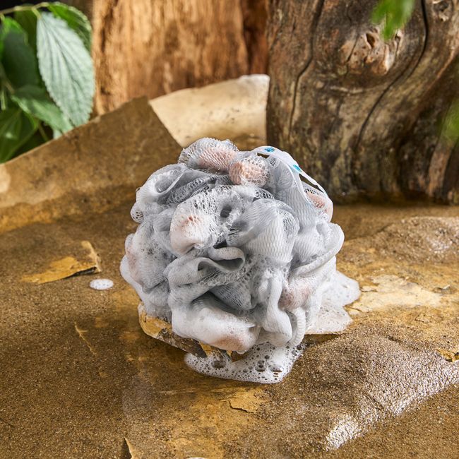 BALMY WITH SOAP PIECES WOODY vyrų šveičiamoji kūno plaušinė su muilu
