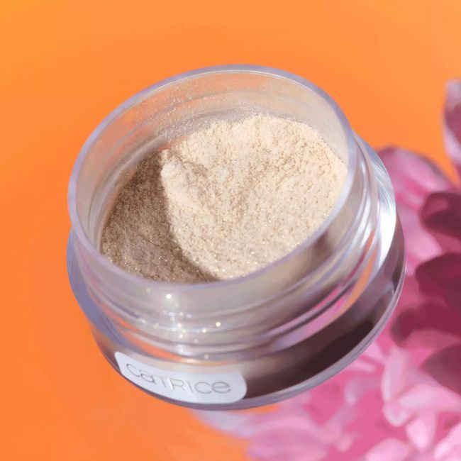 CATRICE SPRING AWAKENING GLITTER BOMB CUSHION švytėjimo suteikianti pudra, 3,5 g