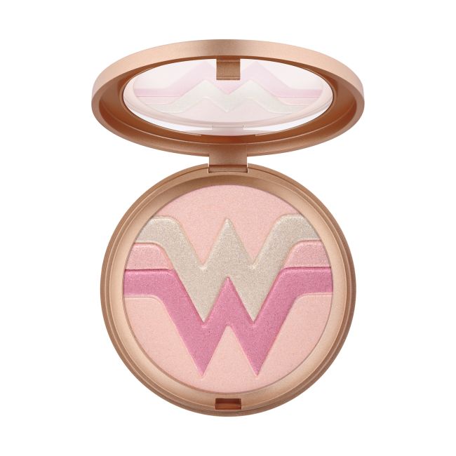 CATRICE WONDER WOMAN MULTIGLOW MAGIC švytėjimo suteikianti priemonė, 8 g