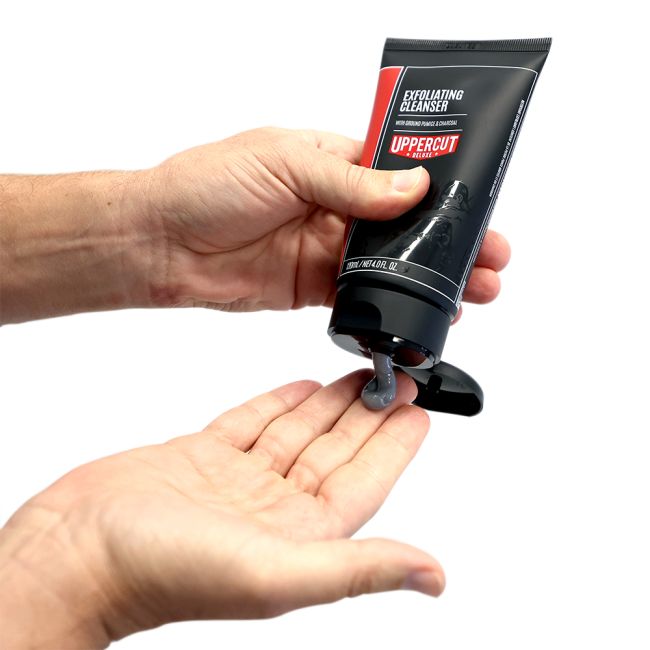 UPPERCUT DELUXE šveičiamasis veido prausiklis, 120 ml