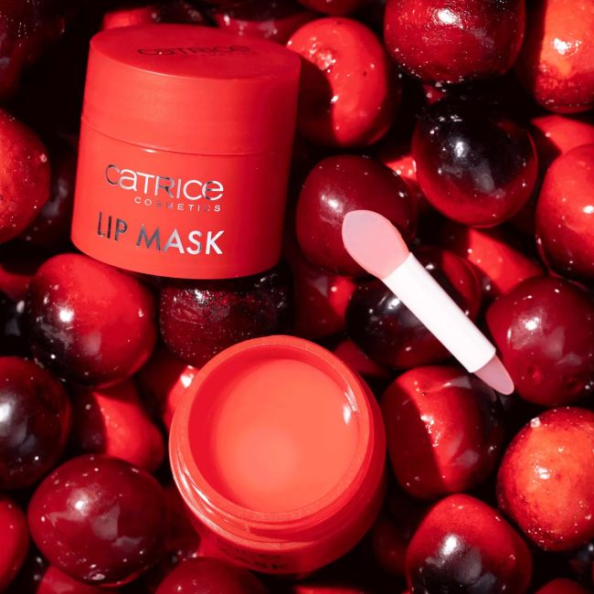 CATRICE ETERNAL RED lūpų priežiūros priemonių rinkinys