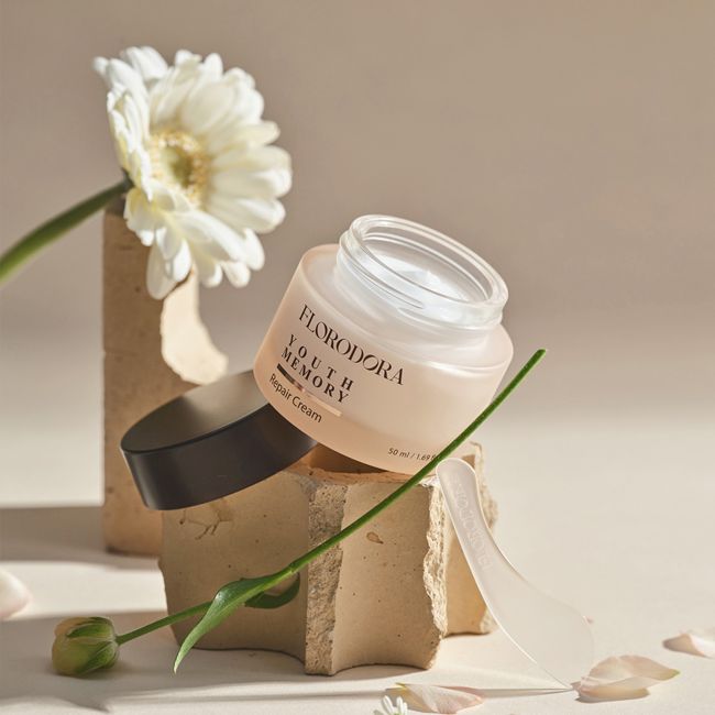 FLORODORA YOUTH MEMORY REPAIR veido kremas, 50 ml