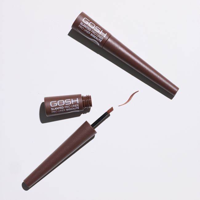 GOSH SLANTED akių kontūro skystis su plunksnele, 2,5 ml