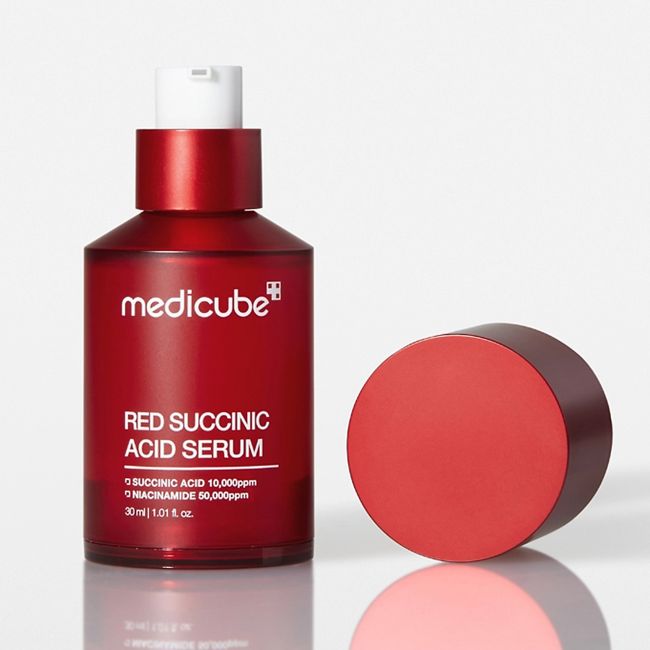 MEDICUBE RED SUCCINIC ACID veido serumas, 30 ml