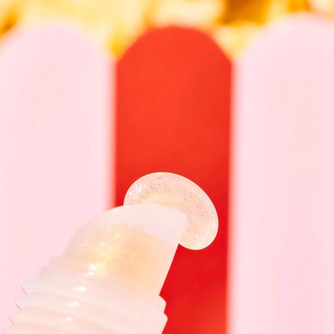 ESSENCE POPCORN BOMB SHINY lūpų blizgis, 10 ml