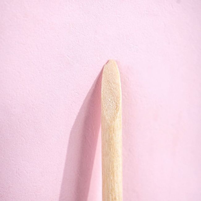 BRUSHWORKS CUTICLE CRYSTAL nagų odelių pagaliukai (8 vnt.)