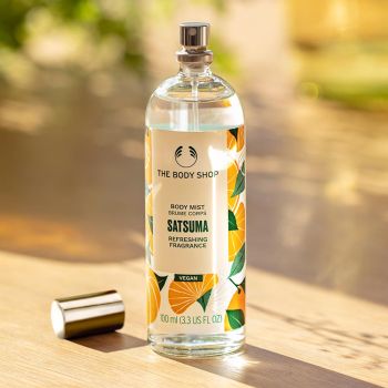 THE BODY SHOP SATSUMA kūno dulksna, 100 ml