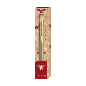 CATRICE WONDER WOMAN maskuojamųjų priemonių šepetėlis