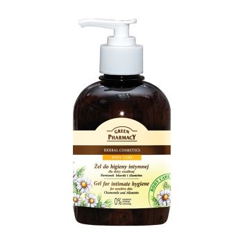 GREEN PHARMACY BODY CARE CHAMOMILE intymios higienos prausimosi želė, 370 ml