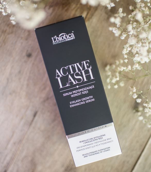 Karolina Skiedraitė: ilgos blakstienos su L'BIOTICA ACTIVE LASH