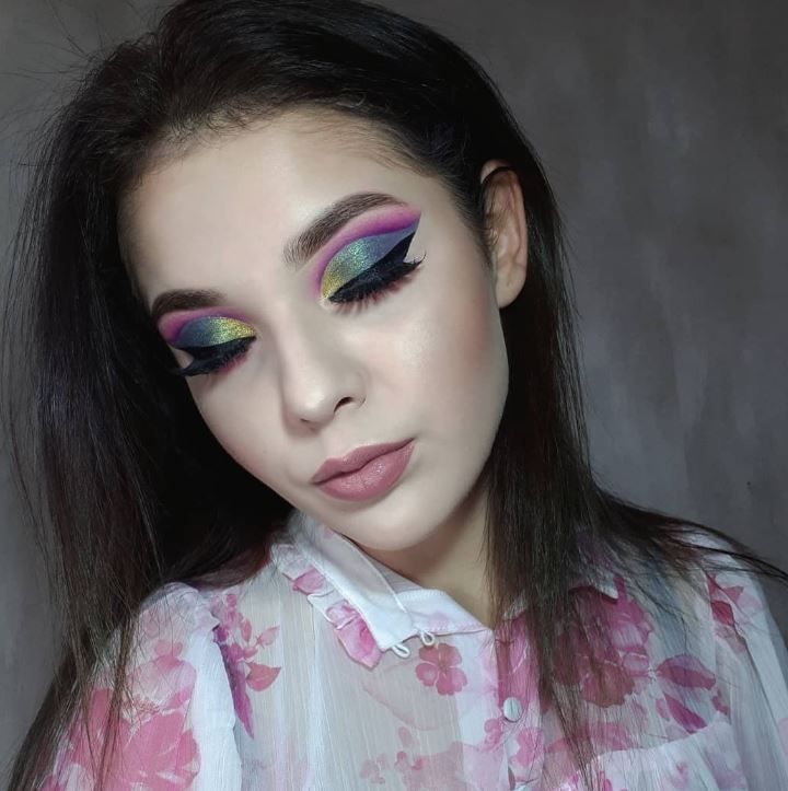 Džestina: ryškus CutCrease makiažas su WET n WILD